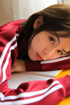 漂亮的女邻居hd